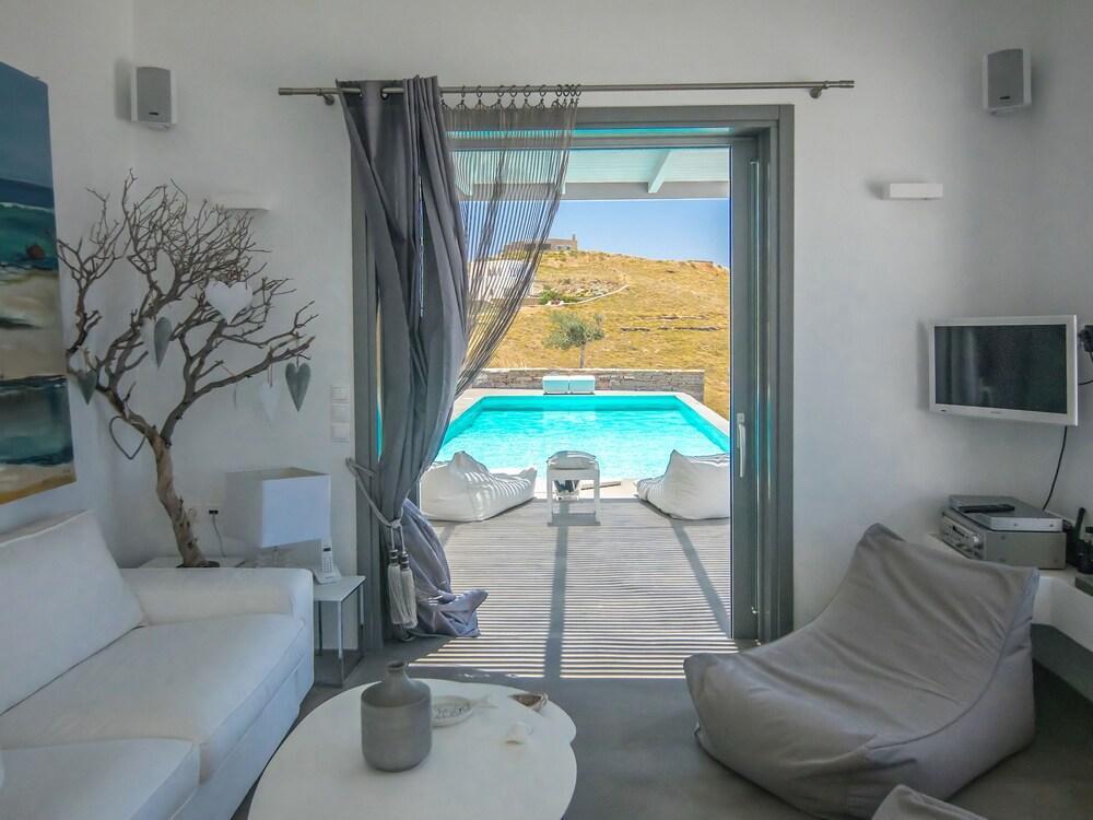 Villa Meli Otzias Luaran gambar
